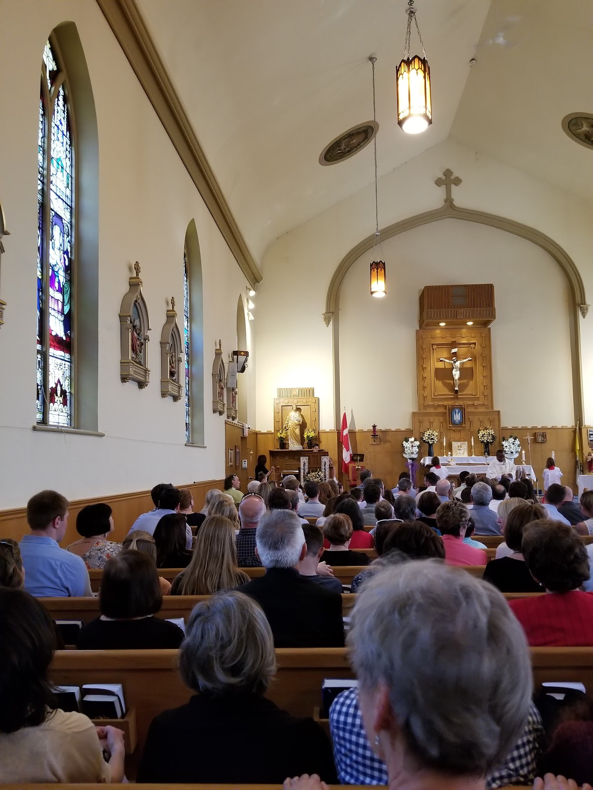 Inside Photo During Liturgy – St. Mary Immaculate